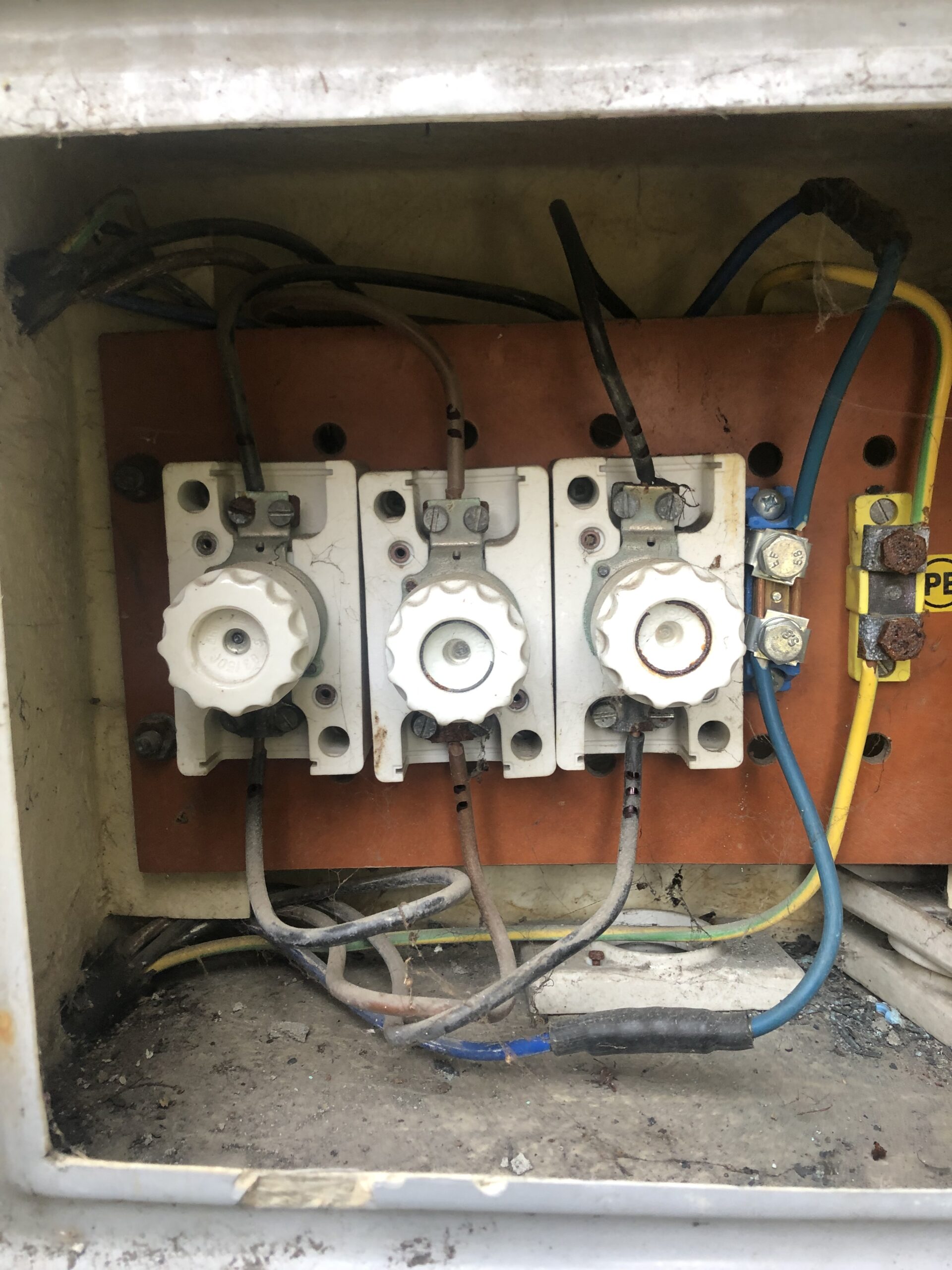 Przebudowa  skrzynki licznikowej – Zlecenie 2